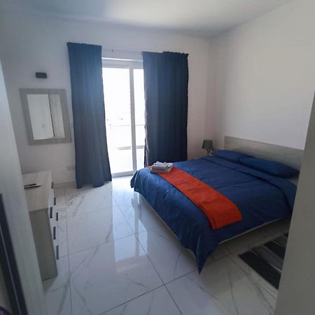 Blu-M Central Qormi Exterior photo