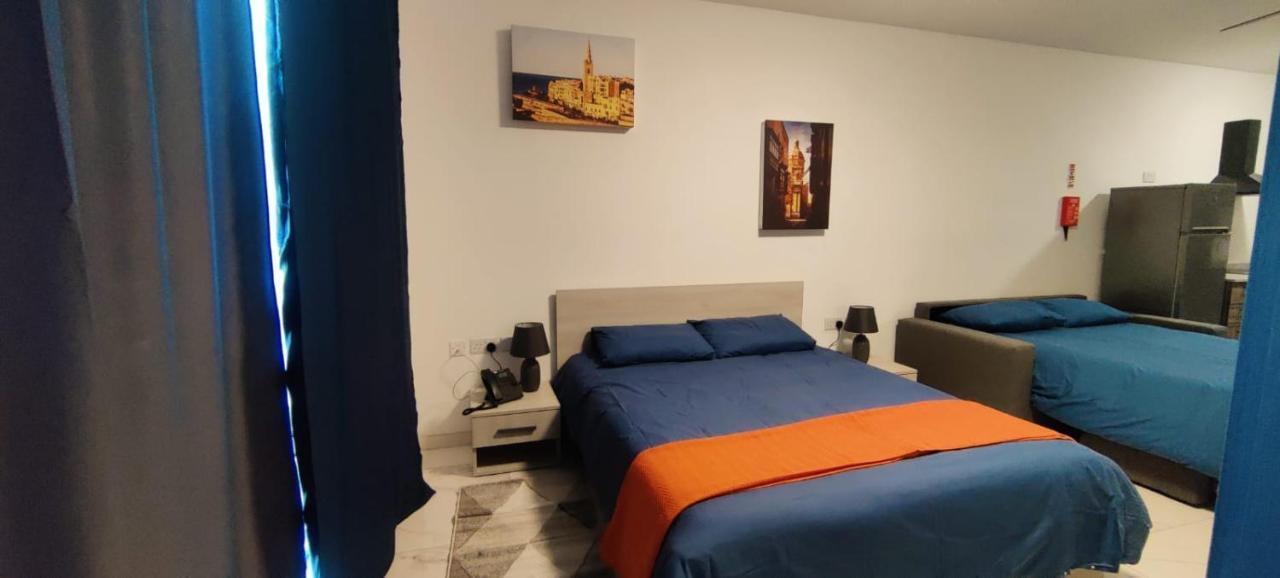 Blu-M Central Qormi Exterior photo