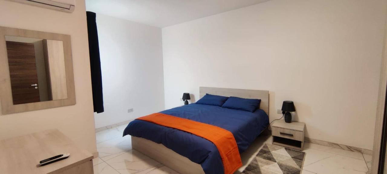 Blu-M Central Qormi Exterior photo