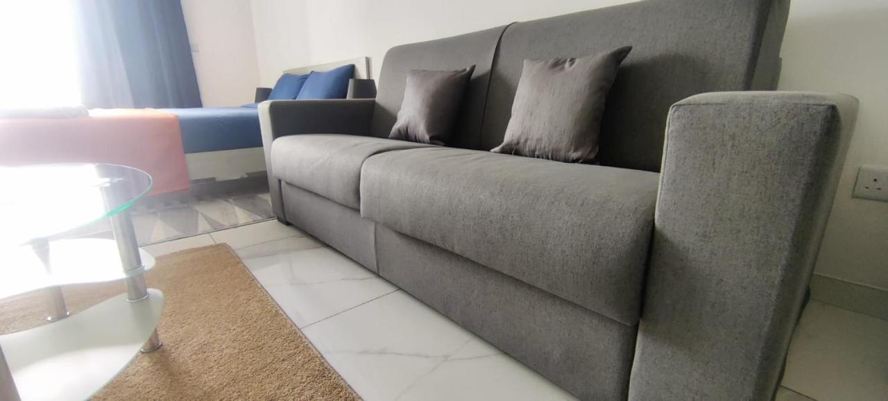 Blu-M Central Qormi Exterior photo