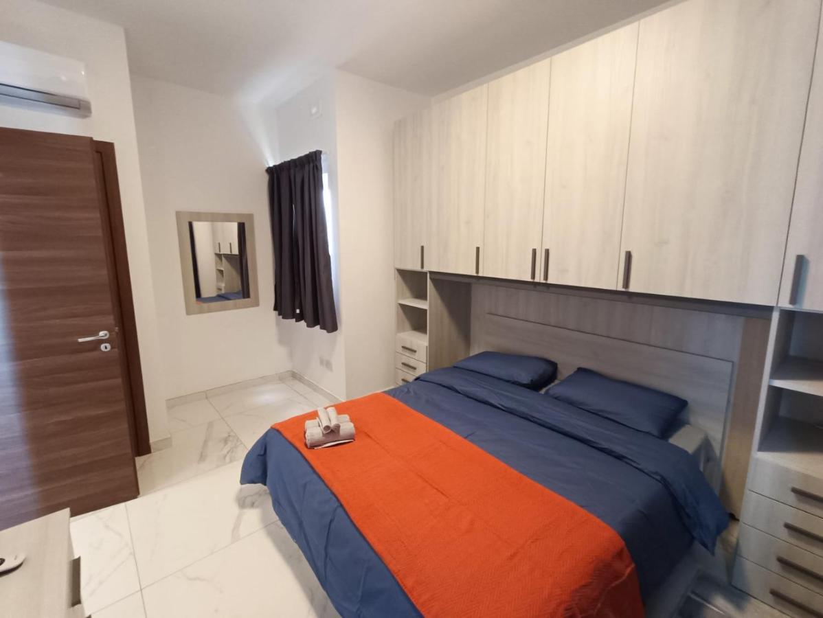 Blu-M Central Qormi Exterior photo