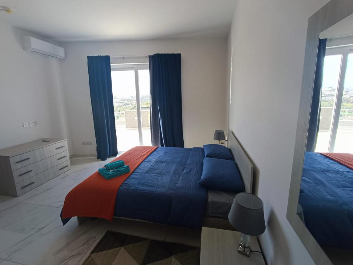 Blu-M Central Qormi Exterior photo